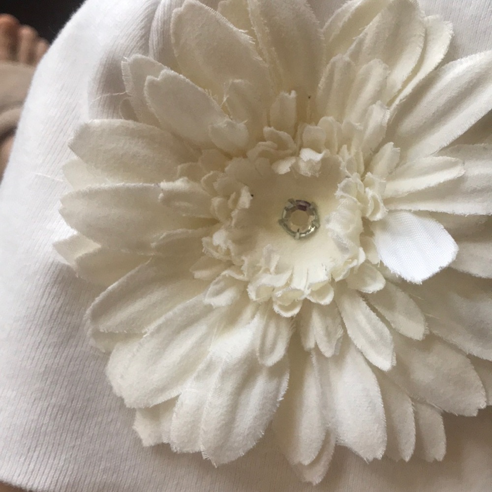 Flower hat - Picture 7 of 7